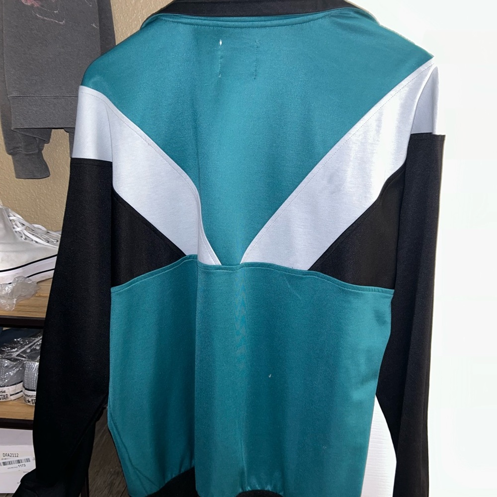 UO Jacket - Picture 4 of 4
